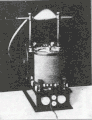 Compact Tesla coil oscillator.