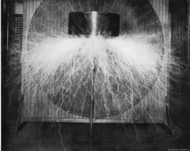 File:Tesla prototype magnifying transmitter.jpg